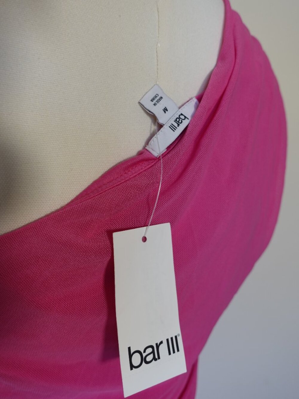 NWT Bar III One-Shoulder Rosette Top Size M - Picture 5 of 6